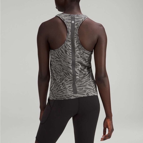 Lululemon swiftly tech racerback take 2.0 *race - Picture 3 of 12